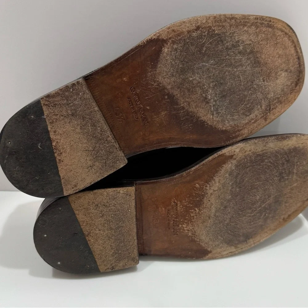 Giorgio Armani Men’s Size 10 US/43.5 EU  Dark Brown Suede Loafers